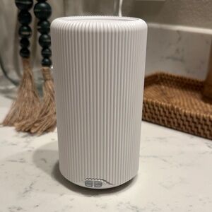 Pura Plus Smart Home Diffuser + 4 Scents